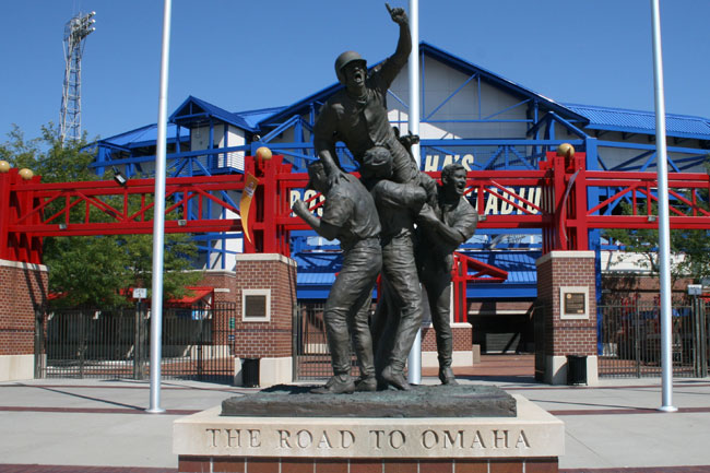 rosenblatt stadium statue